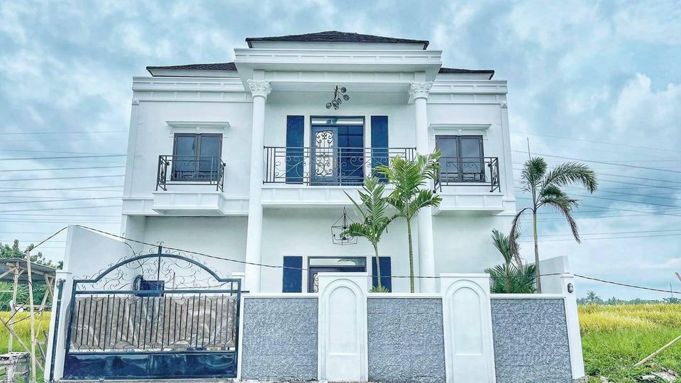 Rumah dijual di Canggu