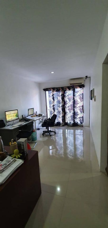 Rumah dijual di Canggu