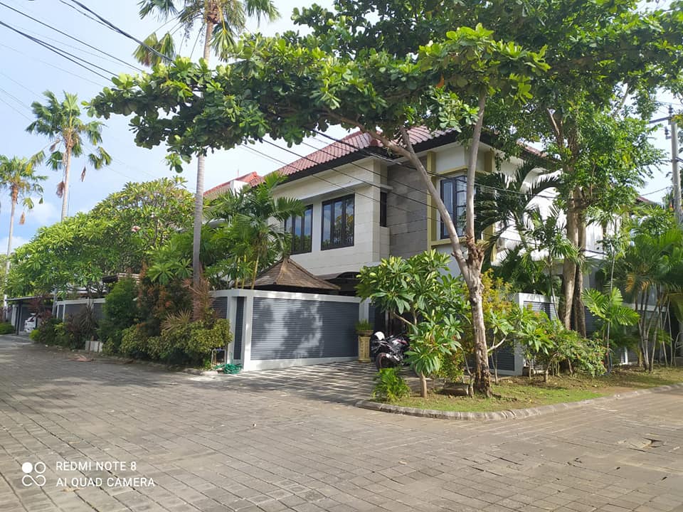 Rumah dijual di Kuta