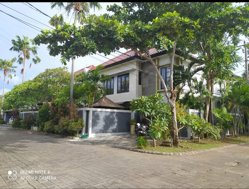 Rumah dijual di Kuta