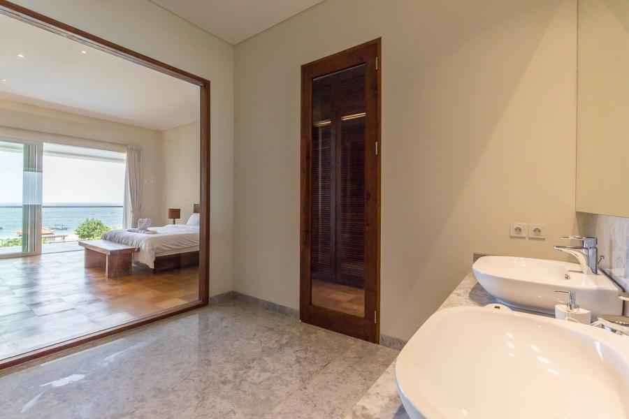 Villa dijual di Kuta Bali