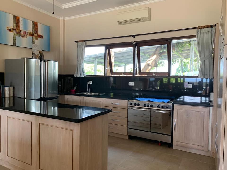 Villa dijual di Singaraja Bali