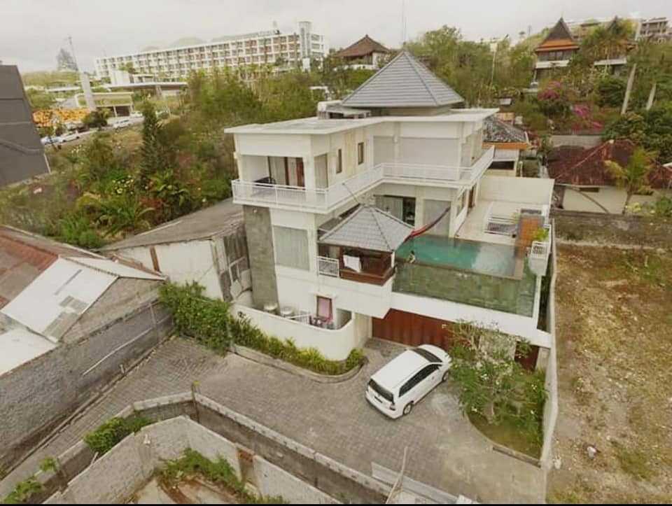 Villa dijual di Jimbaran Bali
