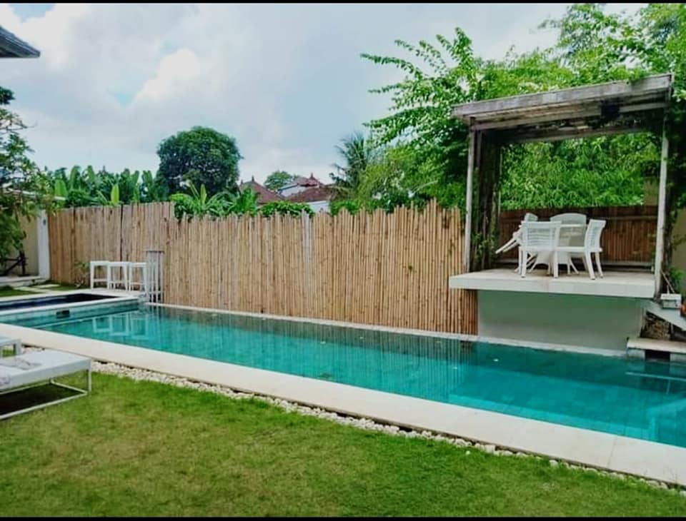 Villa dijual di Kerobokan Bali