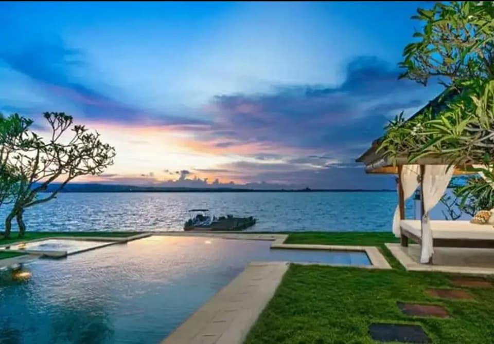 Villa dijual di Nusa Dua Bali