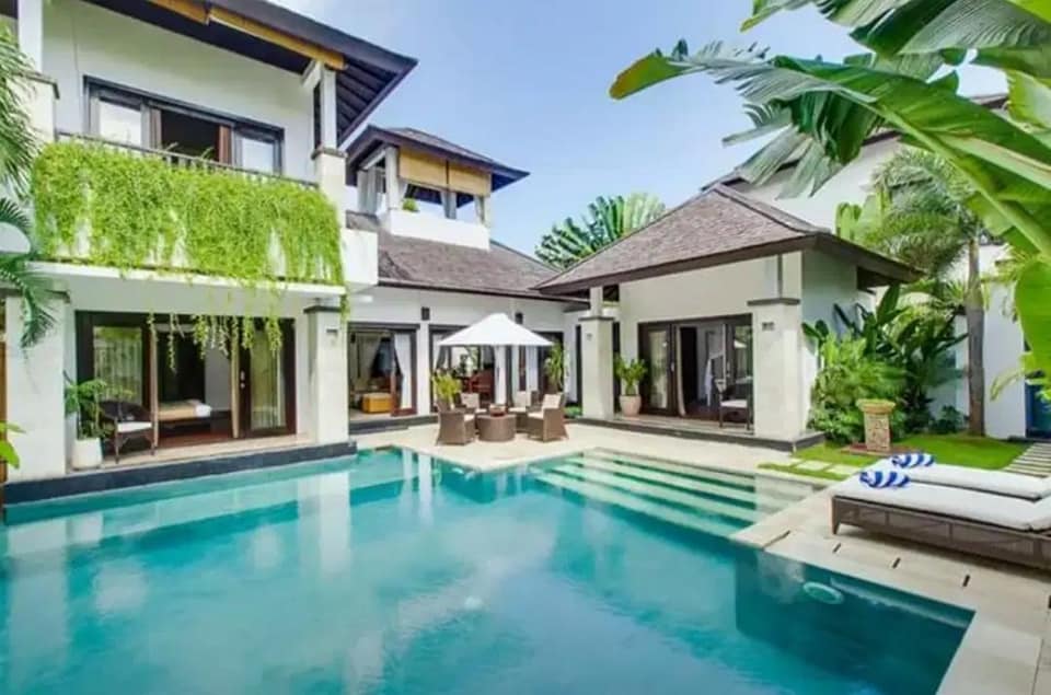 Villa dijual di Nusa Dua Bali