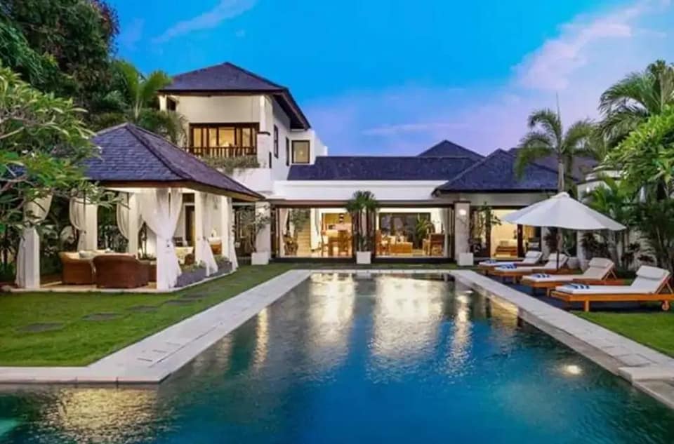 Villa dijual di Nusa Dua Bali