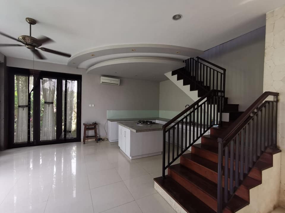 Villa dijual di Renon Bali