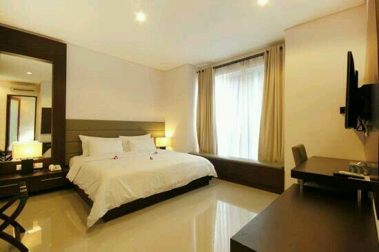 Villa dijual di Seminyak Bali