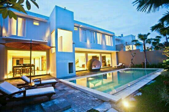 Villa dijual di Seminyak Bali