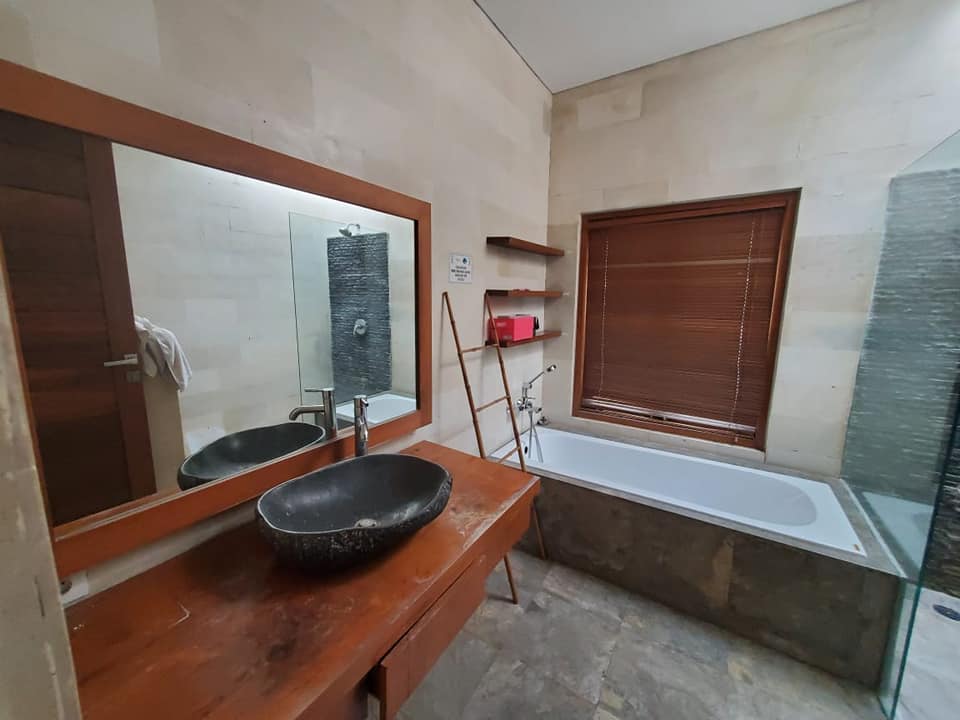 Villa dijual di Seminyak Bali