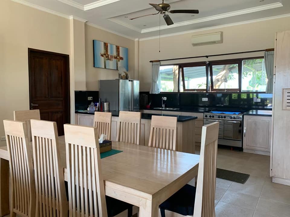 Villa dijual di Singaraja Bali