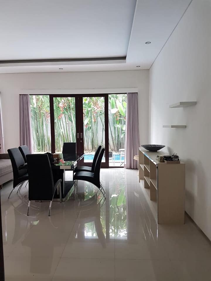 Villa dijual di Umalas Bali